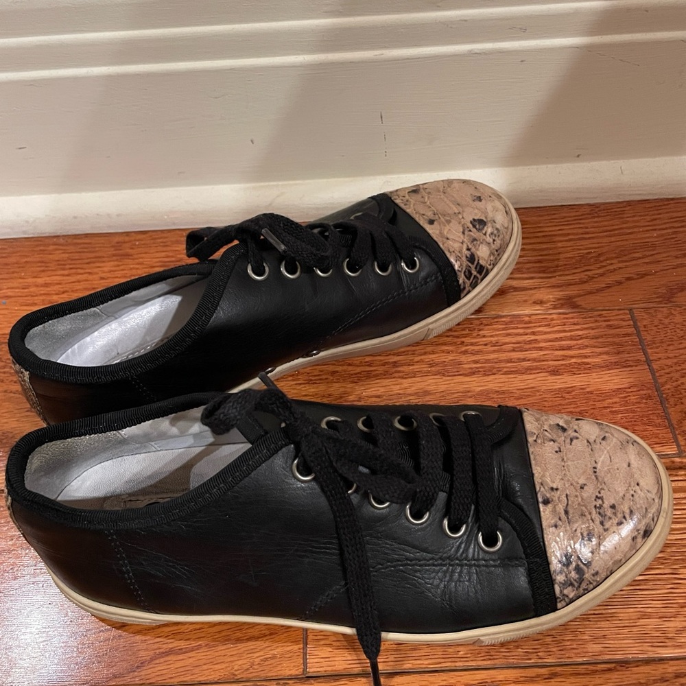 Lanvin Low Top Sneakers, body in black and front cap in python size 36